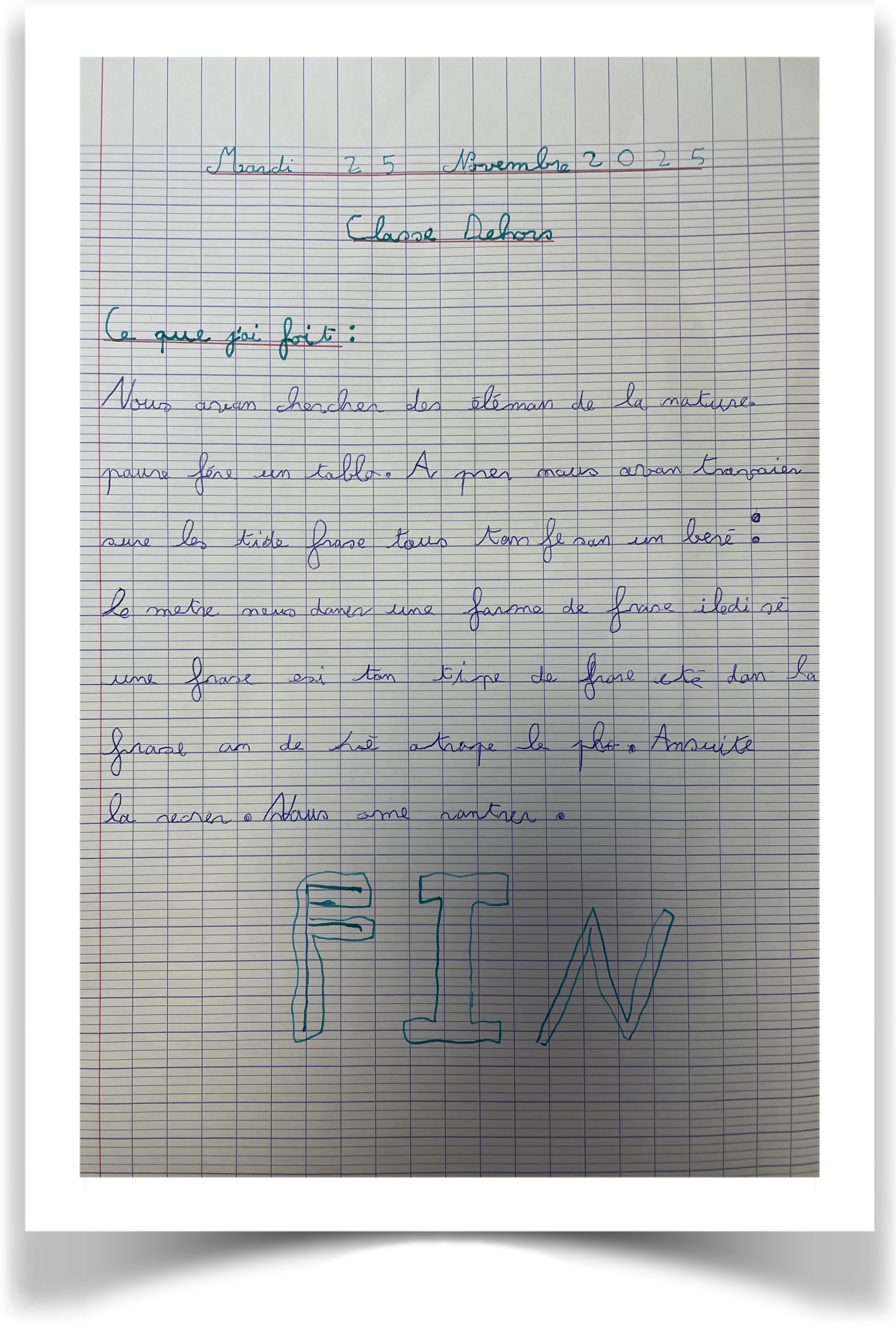 Cahier après la rééducation : écriture régulière et lisible